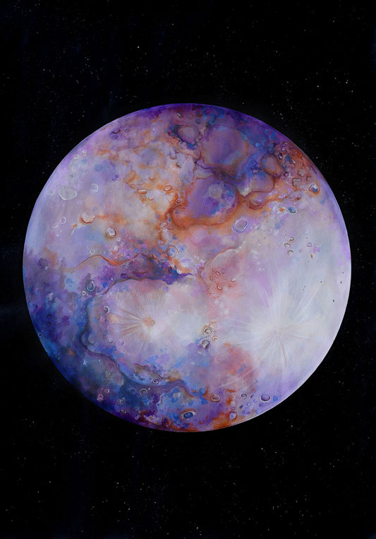 Print premium pe hârtie reprezentând o planetă în nuanțe violet și albastre, cu detalii cosmice abstracte