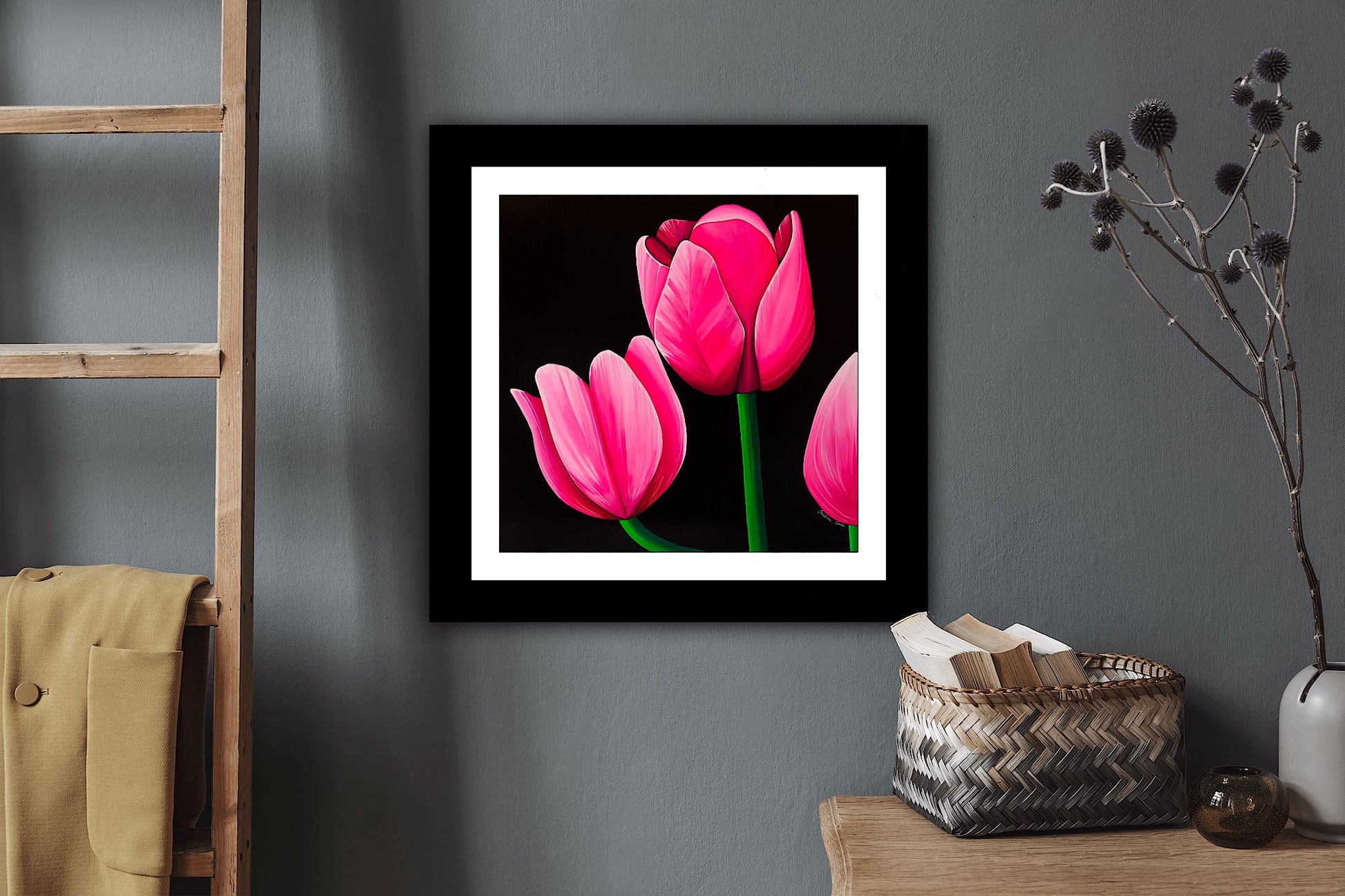 Print premium Lalele, reproducere moderna dupa tablou floral cu lalele roz vibrante.