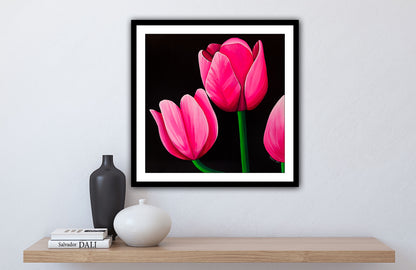 Lucrare decorativa Lalele, print artistic pe hartie, ideal pentru living, dormitor sau birou.