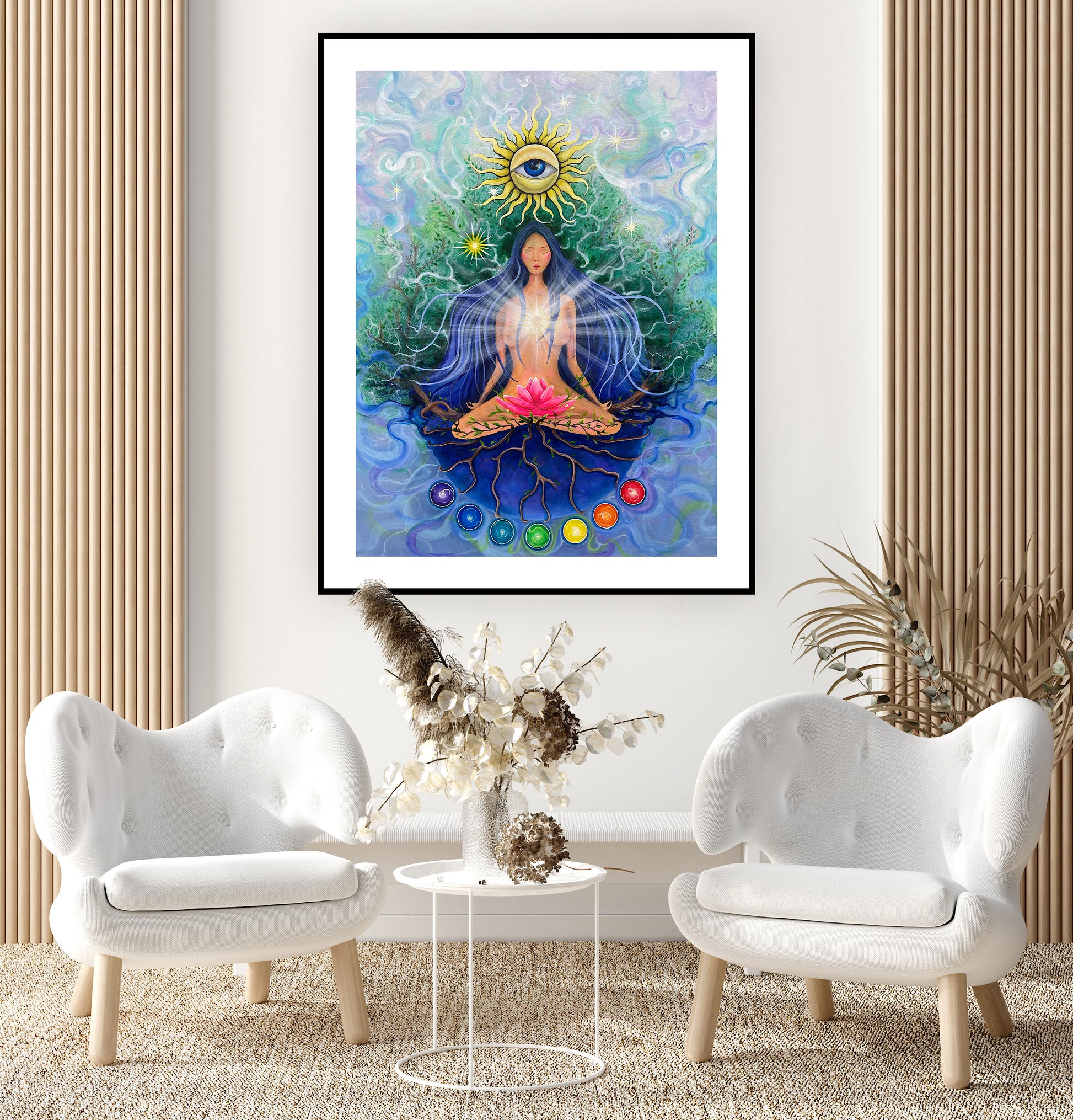 pictură cu femeie meditând, lotus roz și cercuri colorate chakre